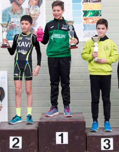 Xavi Cabanilles, segundo en el duatlón escolar de Bétera.