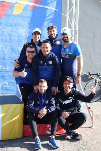 Equipo masculino.