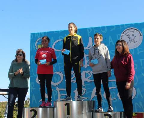 Andrea Abad, en el podio en Xeraco.