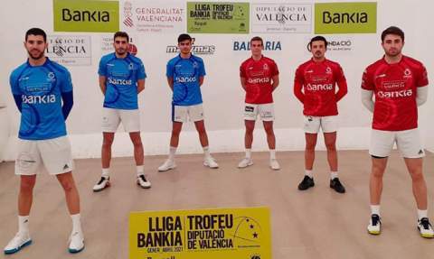 Una de las partidas el s&aacute;bado pasado en El Zurdo.