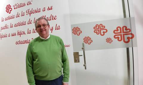 Carrió, en la seu de Cáritas. Carrió, en la seu de Cáritas.