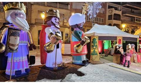 Els patges reials a Tavernes. Els patges reials a Tavernes.