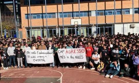 Protesta hoy en el instituto.