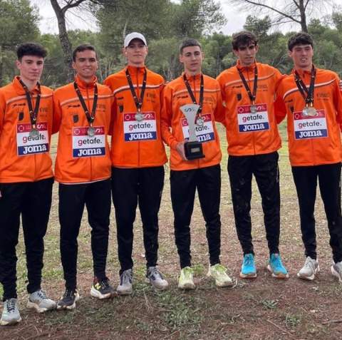 Equipo juvenil masculino.