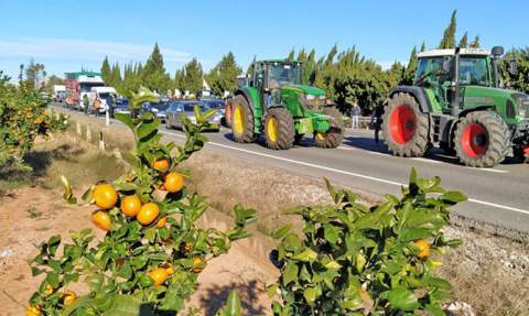 Tractorada el pasado 3 de diciembre entre Favara y Tavernes.
