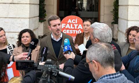 Concejales del PP en rueda de prensa. Concejales del PP en rueda de prensa.
