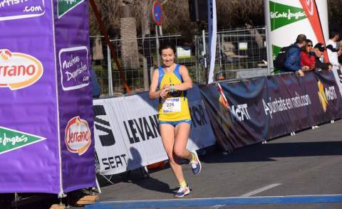 Mar&iacute;a Bosc&agrave; en la 10K Fem de Valencia.