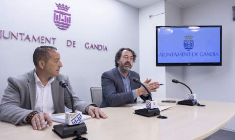 Emili Fonseca y Vicent Mascarell en rueda de prensa.