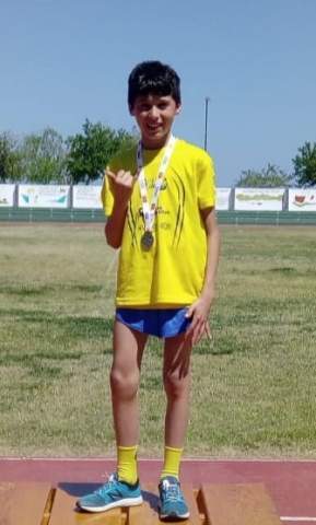 Xavier Cabanilles, en el provincial alev&iacute;n de Sueca.