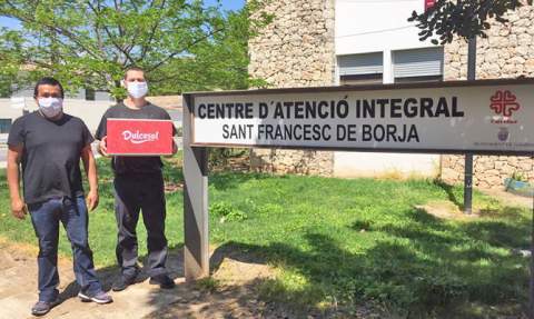 Donaci&oacute;n de mascarillas al CAI Sant Francesc de Borja.
