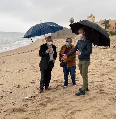 González, Llàcer y Esteban, en la Goleta. González, Llàcer y Esteban, en la Goleta.