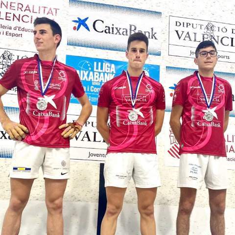 Los subcampeones, Tonet IV, Vicent y Jose.