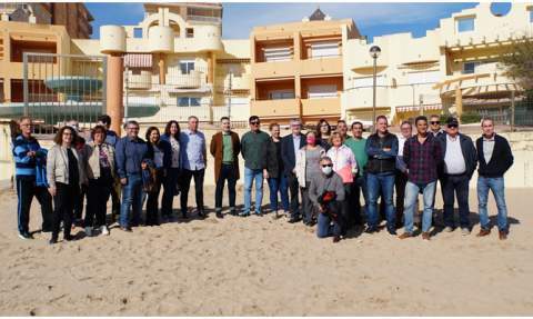 Cargos de Compromís con Baldoví y Mulet, el viernes pasado. Cargos de Compromís con Baldoví y Mulet, el viernes pasado.