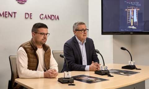 Presentación en rueda de prensa. Presentación en rueda de prensa.