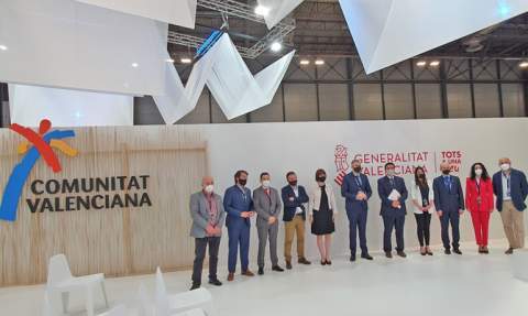 Primeras comparecencias en el expositor de la Comunitat Valenciana.