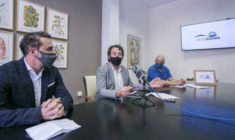 Manuel Alonso, Vicent Mascarell y Jos&eacute; Manuel Navarro, en la rueda de prensa.