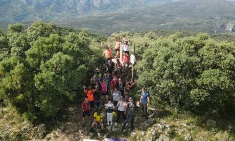 Subida al Cim de la Safor como homenaje a Toni Herreros.