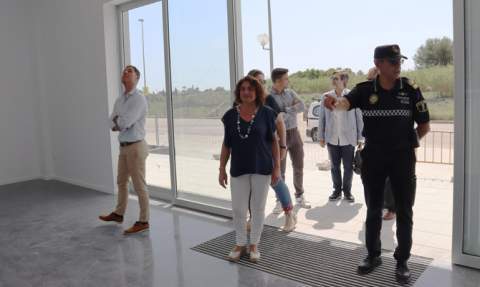 Visita a las instalaciones. Visita a las instalaciones.