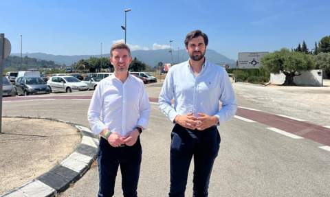 Soler con el alcalde de Beniflà, Borja Sanjuán. Soler con el alcalde de Beniflà, Borja Sanjuán.