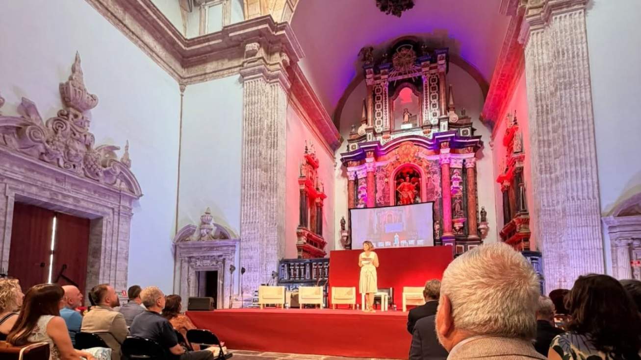 L’Acadèmia Valenciana de la Llengua celebra el seu 25é aniversari