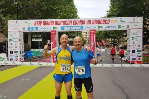 Paco Millán en el Medio Maratón Ciudad de Albacete.