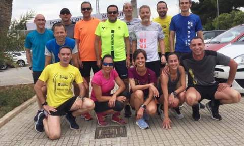 Entrenamiento para el 10KN de la Platja de Gandia Trasmediterránea.