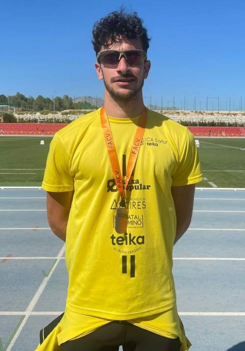 Alejandro Mart&iacute;nez.