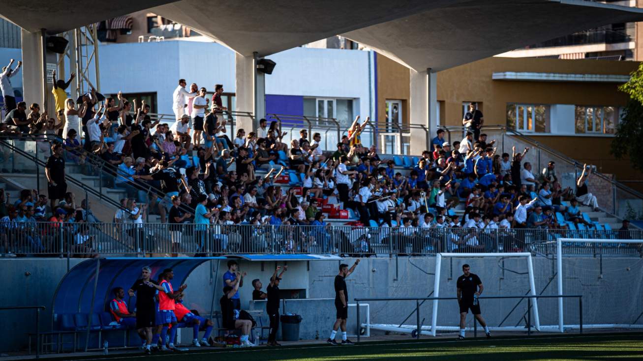 EL CF GANDIA LLANÇA LA SEUA CAMPANYA DE SOCIS 2026/2027 AMB EL LEMA 