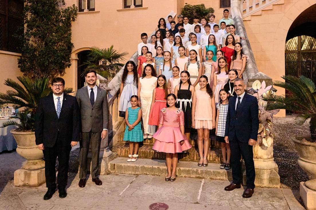 Valentina Jordà Micó ja és oficialment Fallera Major Infantil de 2027