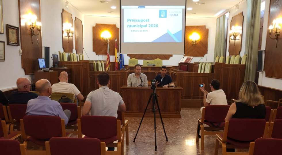 El govern d'Oliva presenta el pressupost municipal de 2026