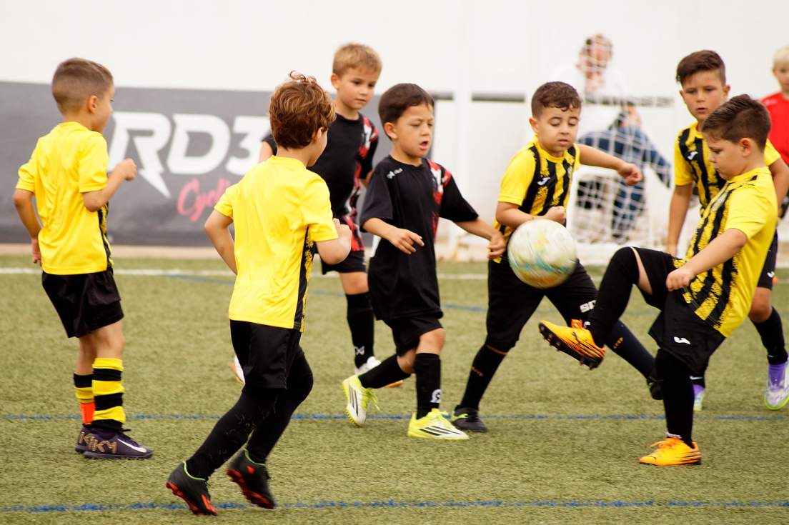 El secret de l'èxit de la Murtera Cup: una convivència esportiva que es converteix en una festa del futbol base