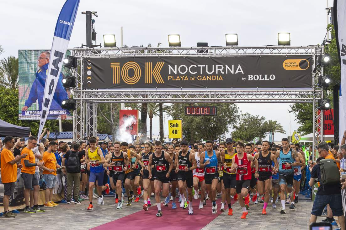 Caótico récord de participantes en la 10K Nocturna Playa de Gandia: una visión crítica de la prueba