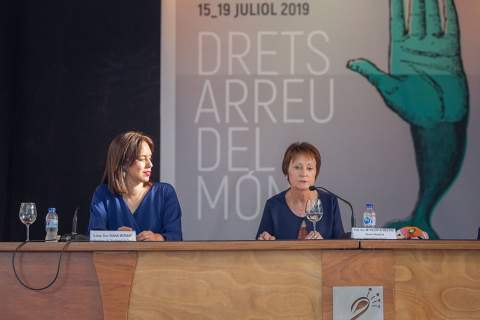 La alcaldesa Morant y la rectora Mestre.