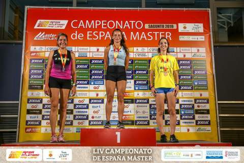 Marian Ruiz, a la derecha.