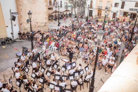 Concert de música festera.