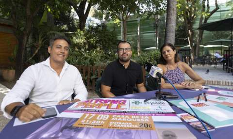 Herr&aacute;iz, Gonz&aacute;lez y Riera, en rueda de prensa.