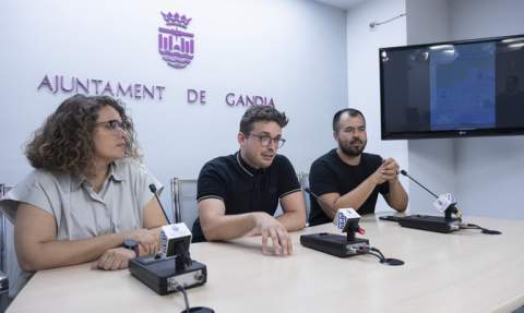 Izquierdo, Deusa i Gonz&aacute;lez, en roda de premsa.