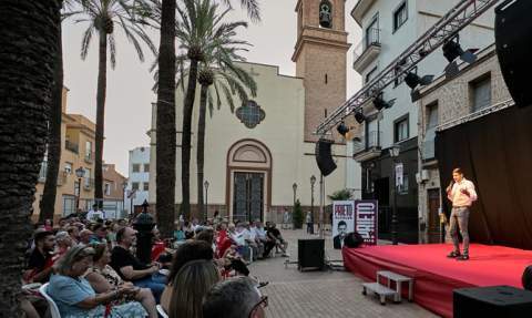 Prieto interviene en el acto.