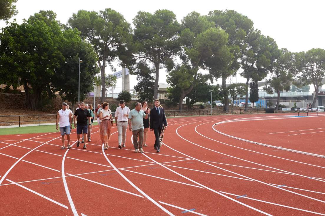 Completada la remodelació de la pista d’atletisme Toni Herreros de Gandia amb una inversió d’1,6 milions d’euros