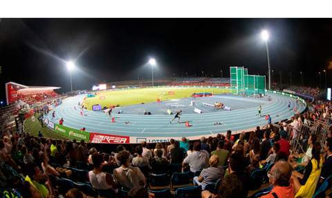 Estadio Camilo Cano.