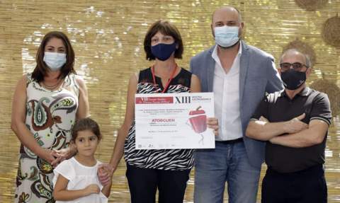 La ganadora, con la alcaldesa, el concejal de Turismo y el presidente de Gastroliva. La ganadora, con la alcaldesa, el concejal de Turismo y el presidente de Gastroliva.
