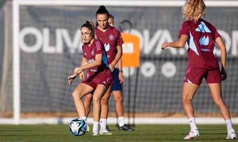 Entrenamiento en Oliva Nova.