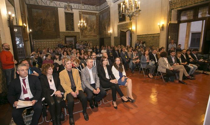Inauguración del foro, ayer en el Palau Ducal.
