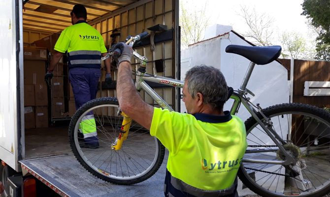 Entrega de las bicicletas.