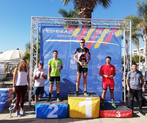 Kevin Zarzycki, en lo alto del podio.