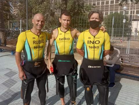 Rafael Rubio, David Ferrairó e Ino Moreno en el Alicante Triatlón.
