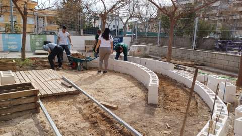 Construcción del Ágora.