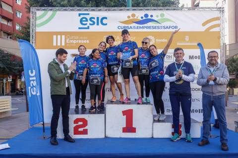 Entretés, premio a la camiseta con el diseño más original. / Foto: Col·lectiu La Nòria.