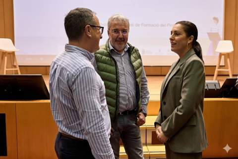 El acto ha reunido a representantes institucionales y profesionales del ámbito educativo.
