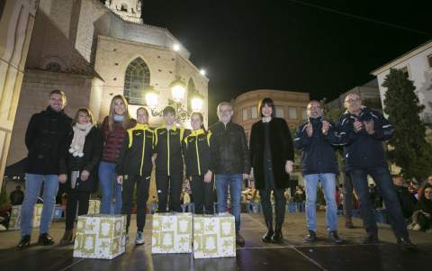 Podio femenino en Gandia. / Foto: &Agrave;lex Oltra.